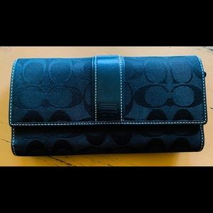 Coach Checkbook Wallet